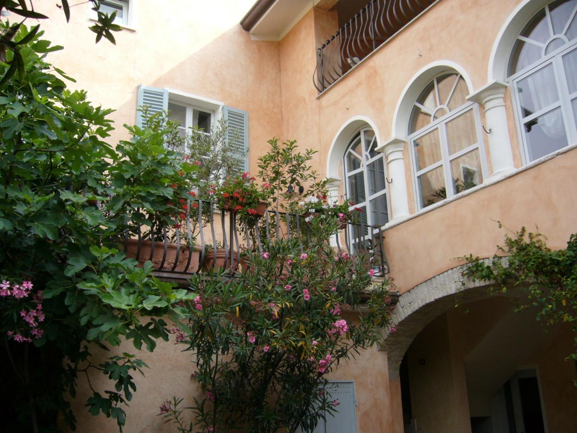 Bed & Breakfast Belfiore Lonato Kültér fotó